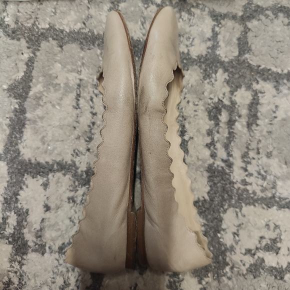 Chloe Lauren Scalloped Flats (size 35.5) - Picture 3 of 5